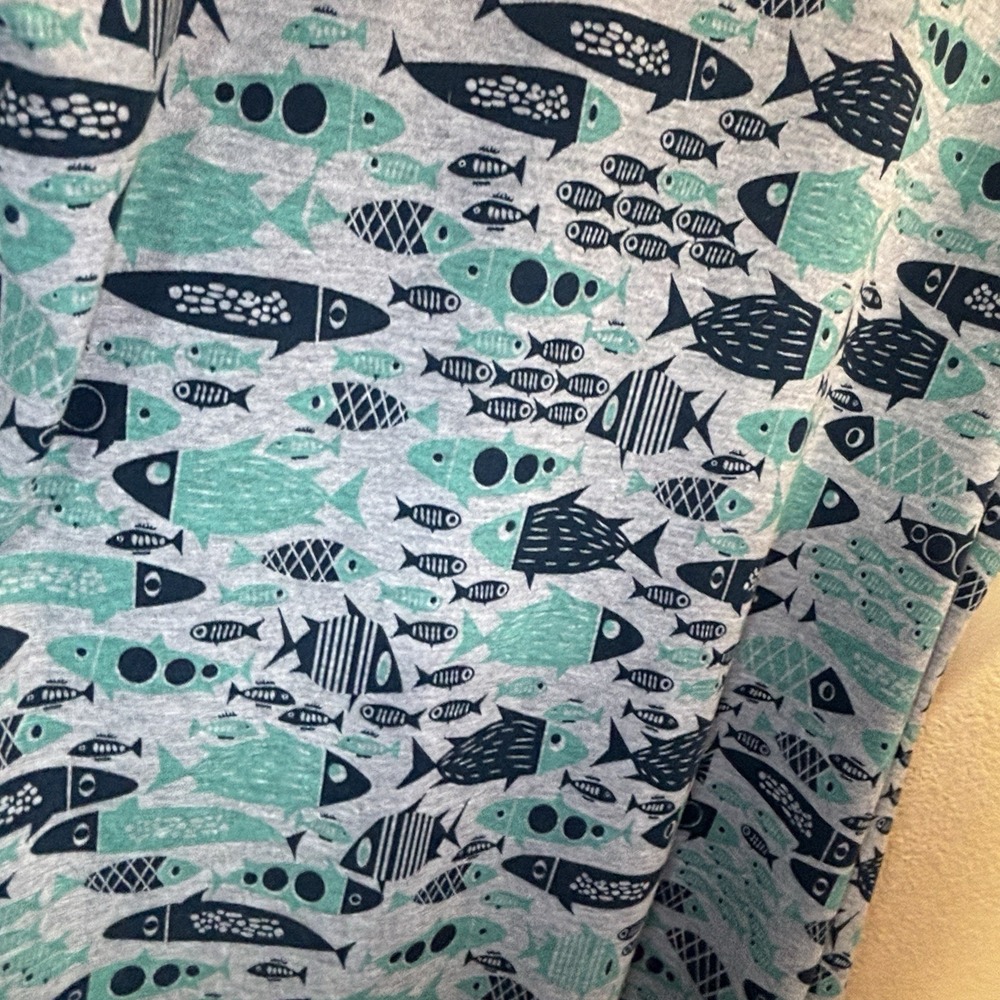 Lularoe Shirt Tee V-Neck Floral Short Sleeve Teal Blue Stretch Soft Large - Picture 10 of 11